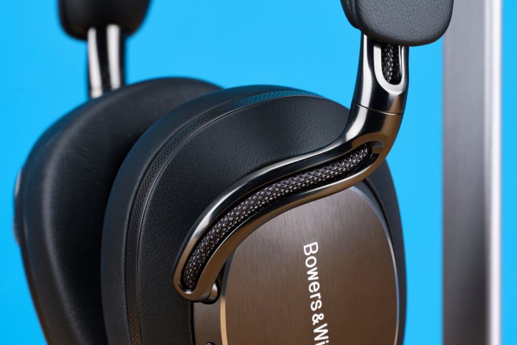 Bowers & Wilkins Px8 S2 Bügel Detail Kabel