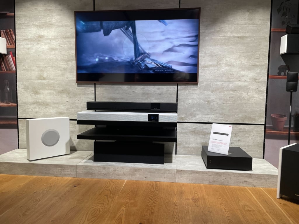 Cinebar 22 und Subwoofer