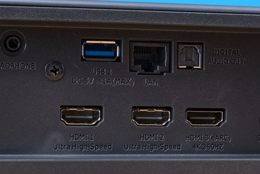 HDMI-Anschluss Laser-TV Hisense PX3 Pro
