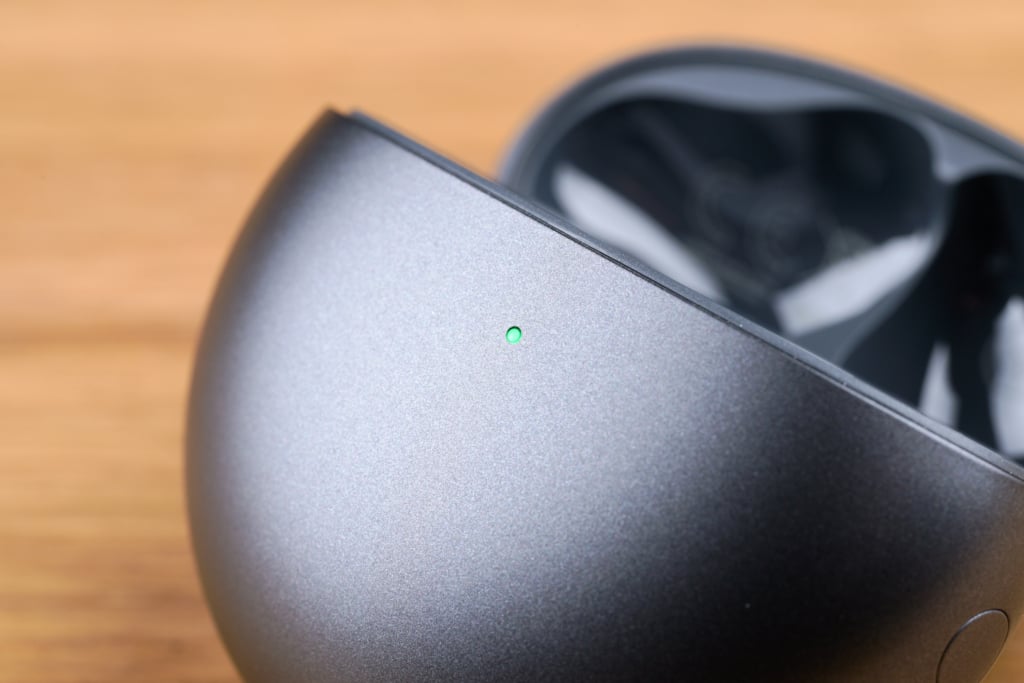 Huawei FreeBuds 7i – Ladecase offen