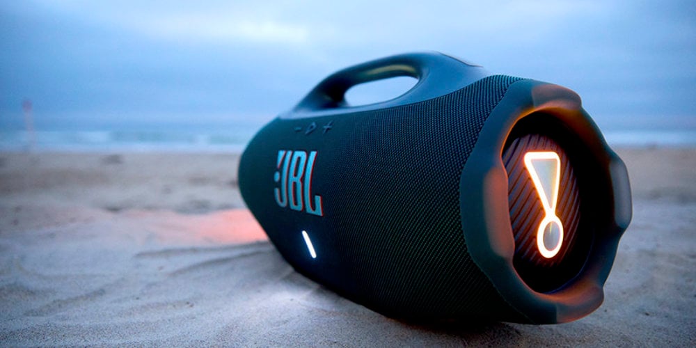 Die JBL Boombox 4 bietet Bass-Power satt.