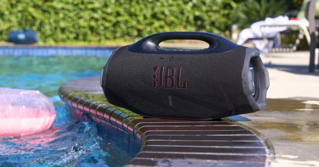 Die JBL Boombox 4 ist auch vor Staub und Wasser geschützt.