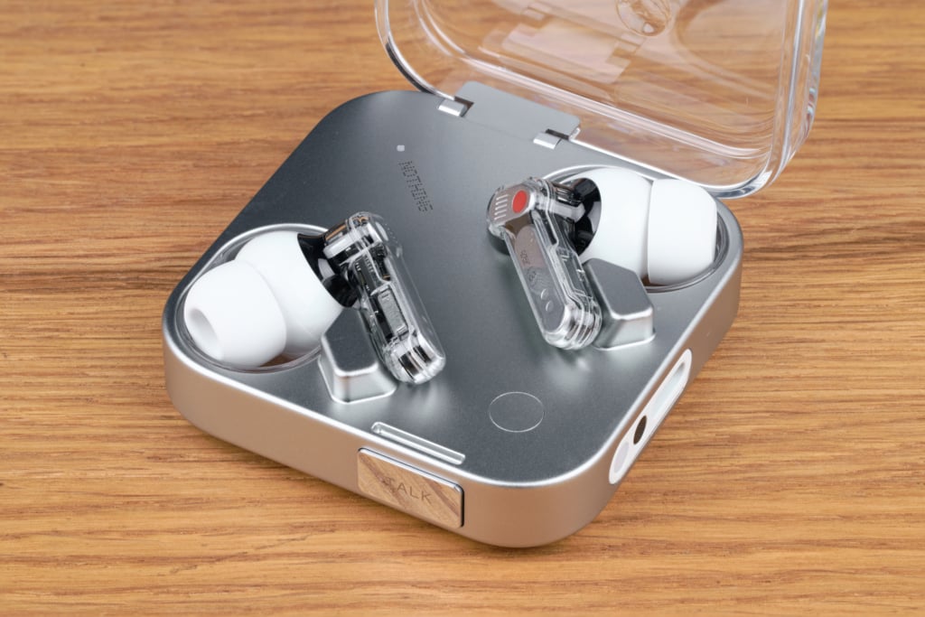 Nothing Ear (3) – Case offen 