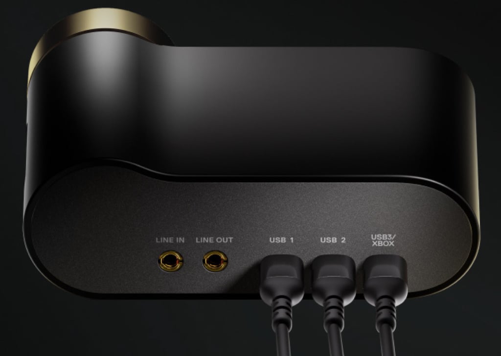 Der GameHub dient als Station mit Einstellungs- und Anschlussmöglichkeiten.
