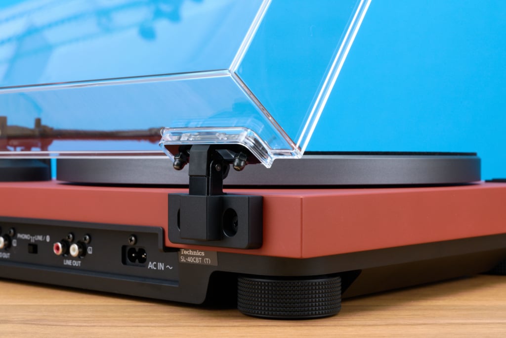 Technics SL-40CBT Haubenscharnier Detail