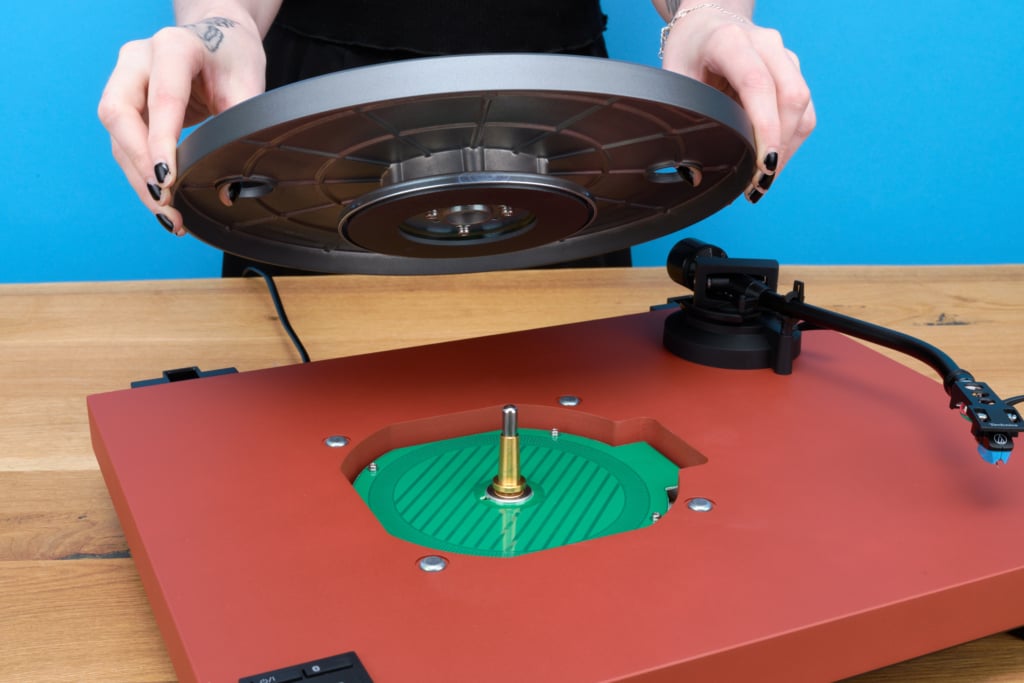 Technics SL-40CBT Antrieb unter Teller