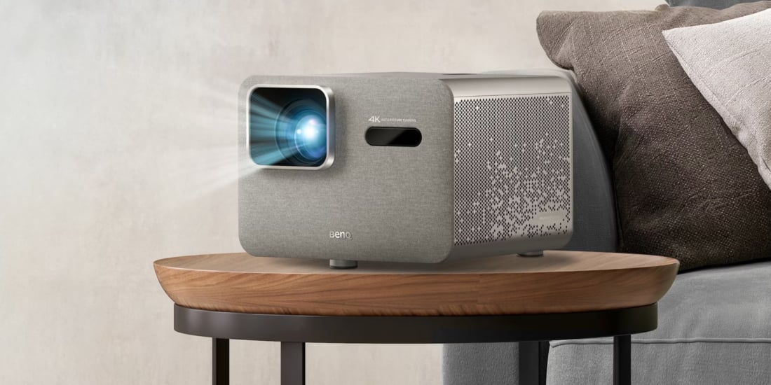 Die BenQ TK705i und TK705STi: sind ab sofort erhältlich.