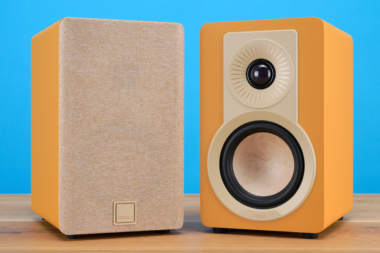 Dali Kupid im Test – Klein, bunt und erschreckend günstig