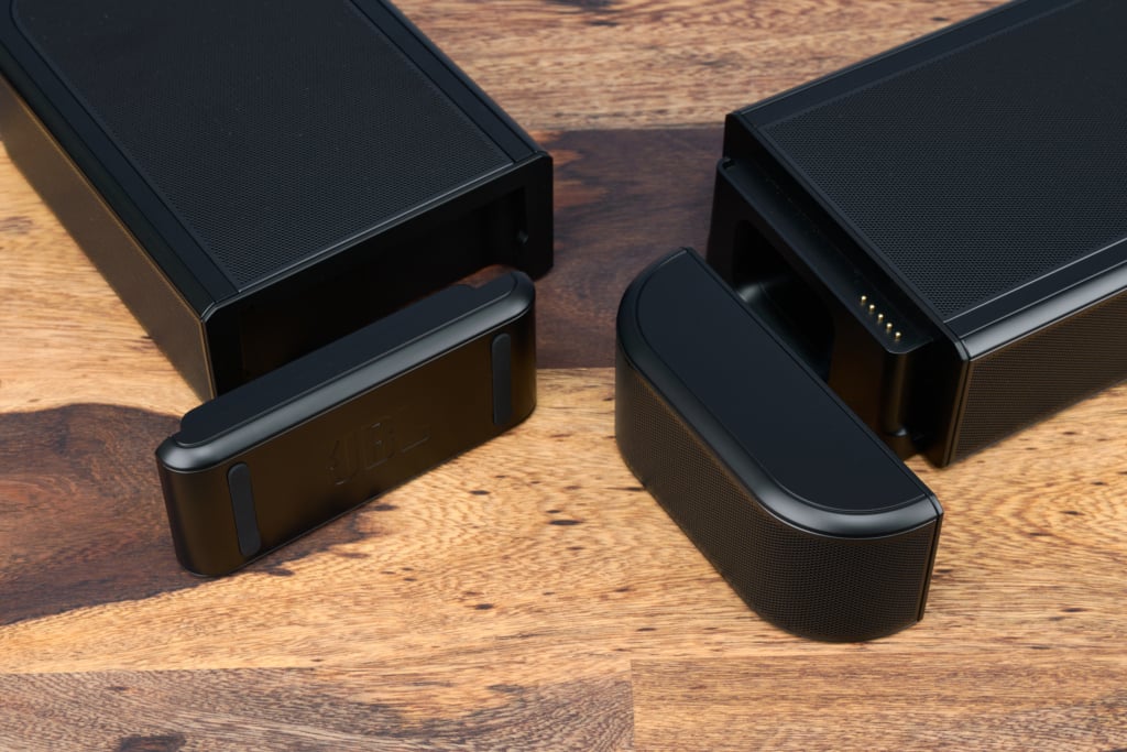 Abdeckungen Rear-Speaker und Soundbar