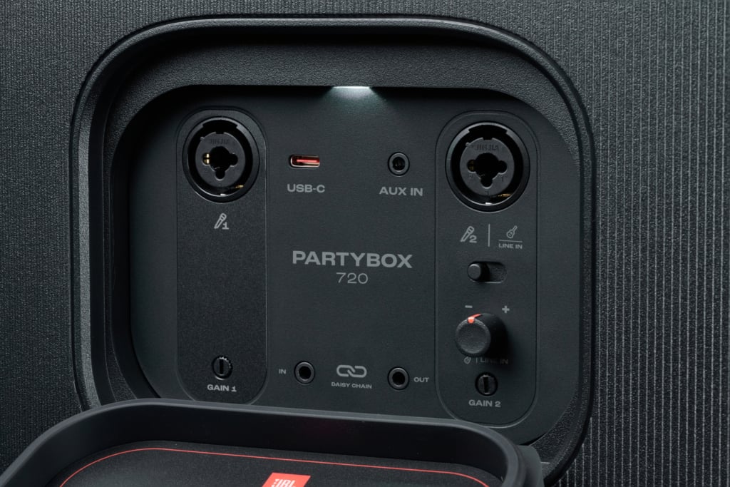 JBL Partybox 720 im Test – Anschlusse