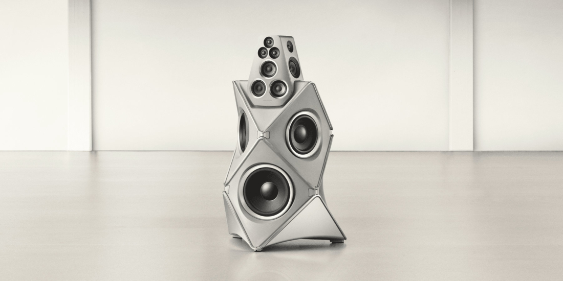 Bang & Olufsen legt den Beolab 90 als Titan Edition neu auf.