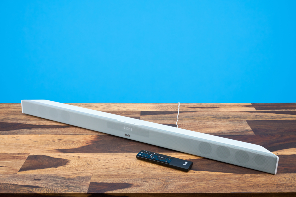 Schrägansicht Teufel Cinebar 11 für Dolby Atmos