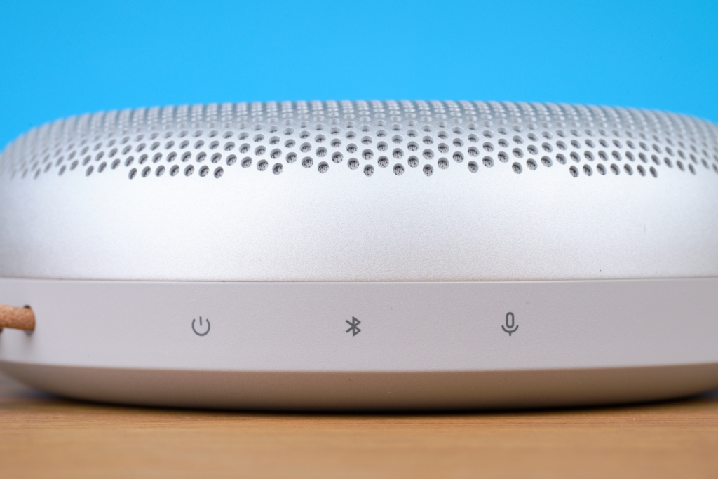 Bang & Olufsen Beosound A1 (3. Gen.) – Bedienungsfeld