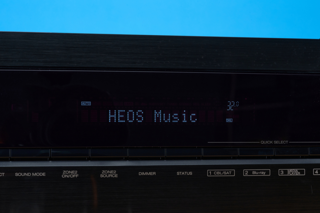 Denon AVC-X2850H HEOS Display