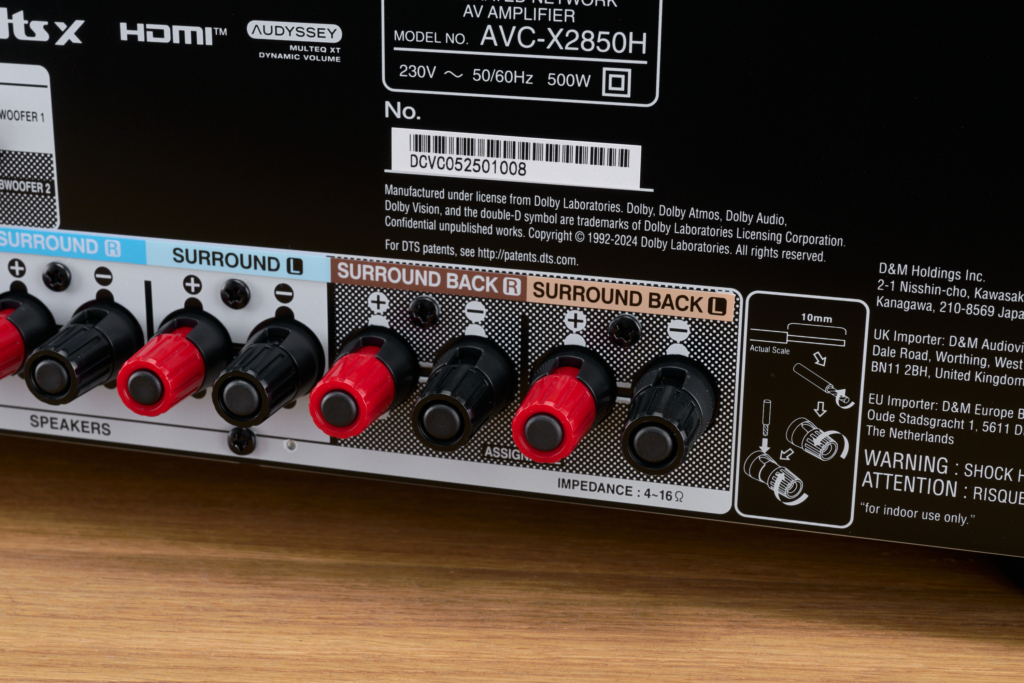 Denon AVC-X2850H Polklemmen Detail