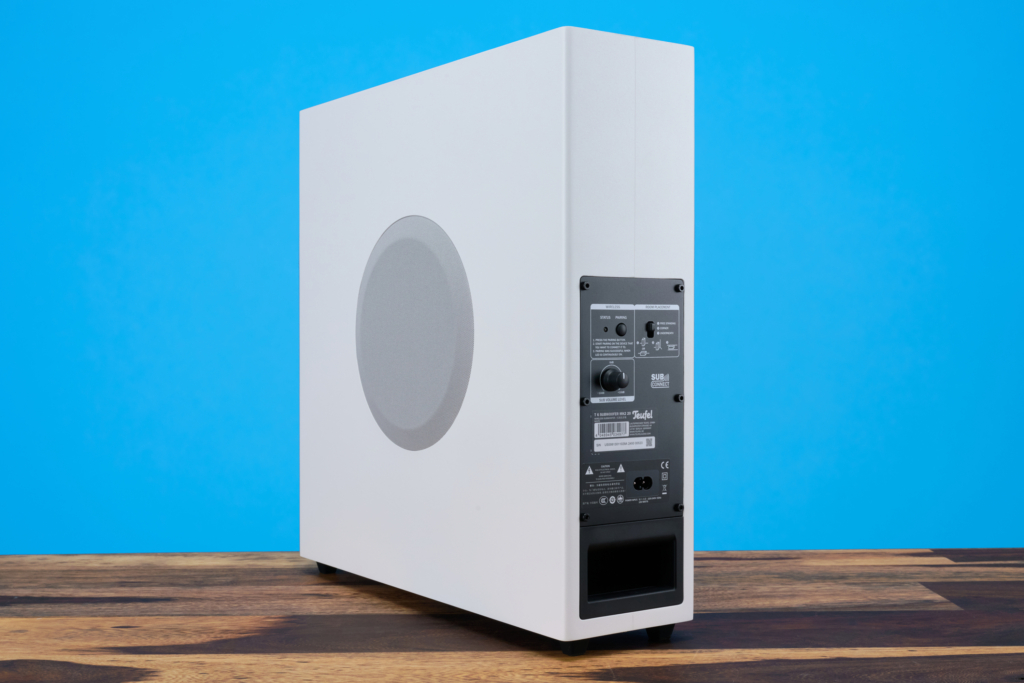 Subwoofer aufrecht stehend