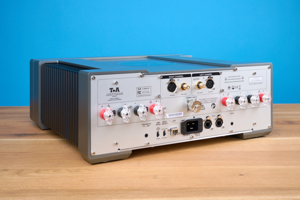 Vollverstärker, Vorverstärker, Endstufe Unterschiede | T+A A 3000 HV
