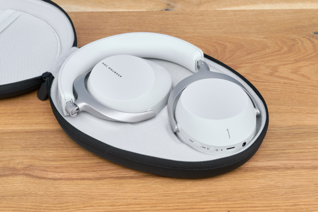 Beyerdynamic Aventho 300 im Test – Case