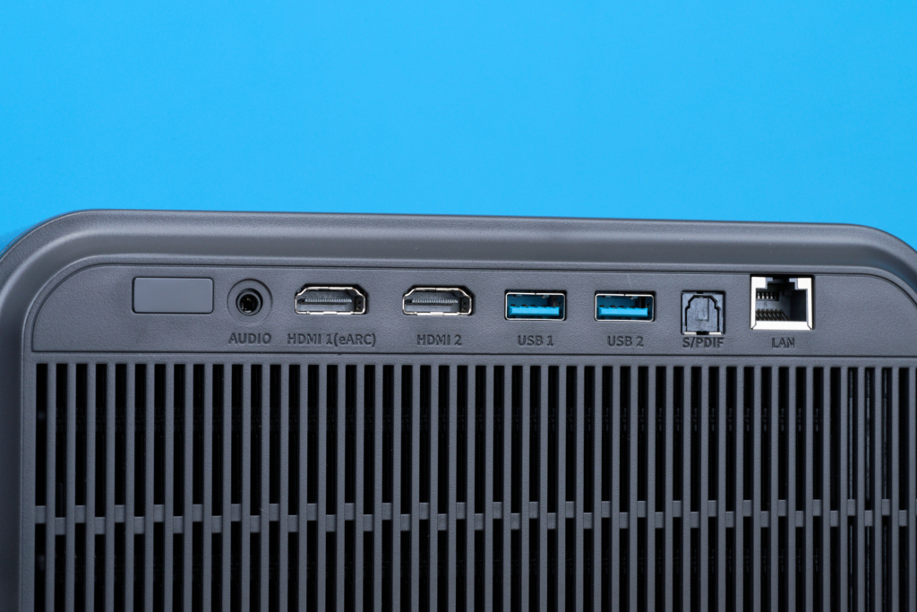 Anschlüsse Hisense C2