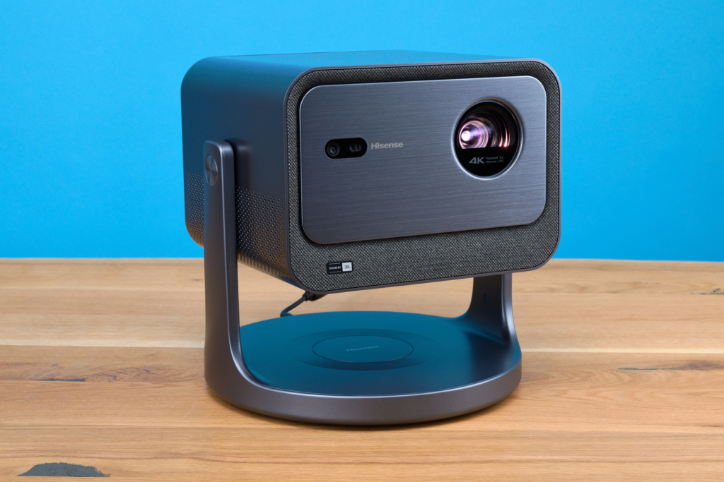 Hisense C2 Schrägansicht