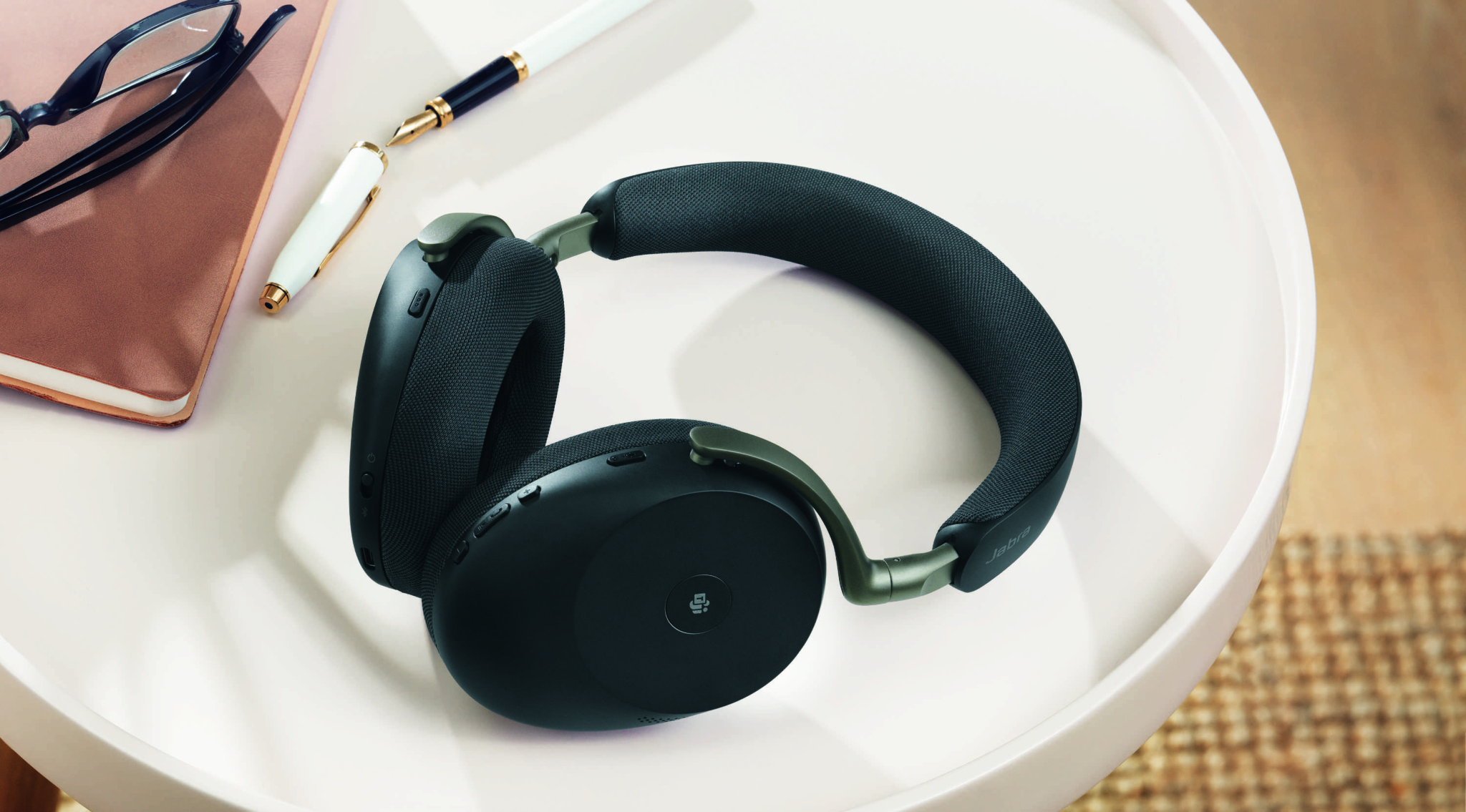 Jabra Evolve2 75 PC draadloze headset met 8-microfoontechnologie - Dual Foam Stereo Hoofdtelefoon met instelbare geavanceerde actieve ruisonderdrukking, USB-A Bluetooth-adapter en UC-compatibiliteit