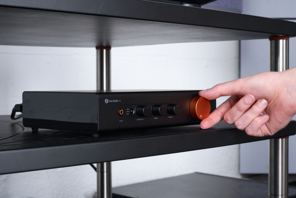 Fosi Audio ZP3 Testsituation im Rack