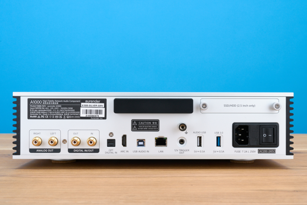 Aurender A1000 – Rückseite frontal