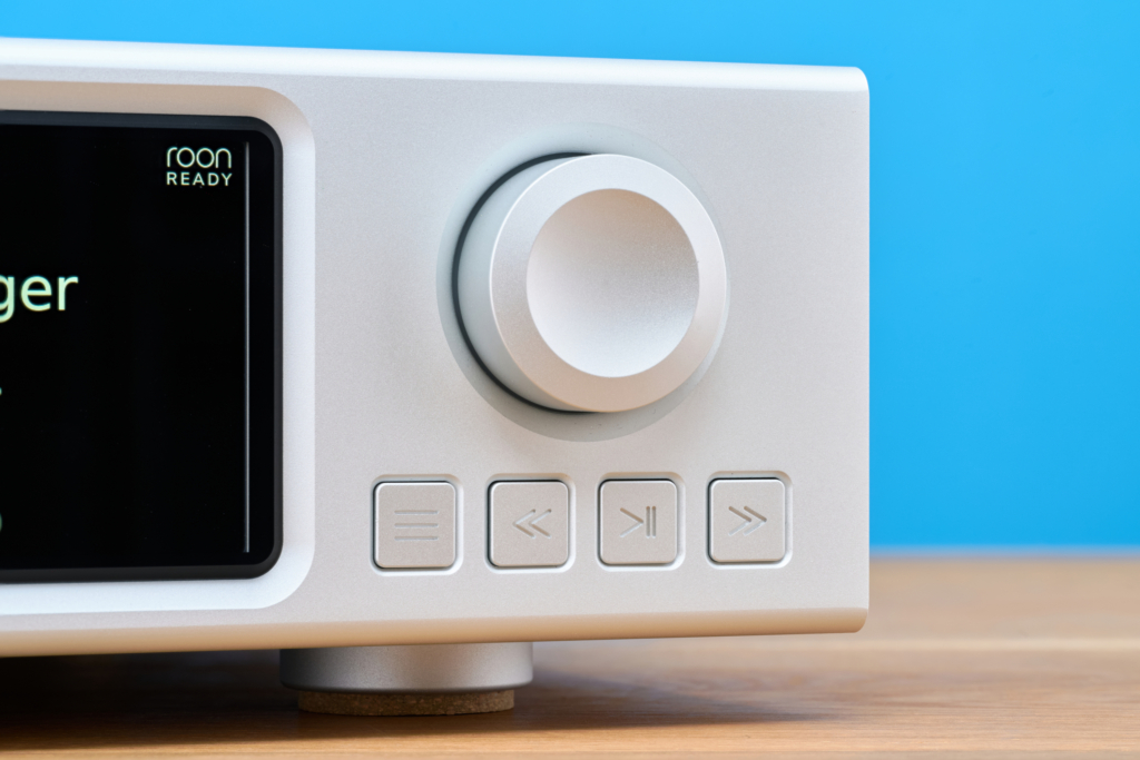 Aurender A1000 – Vorderseite Bedienfeld