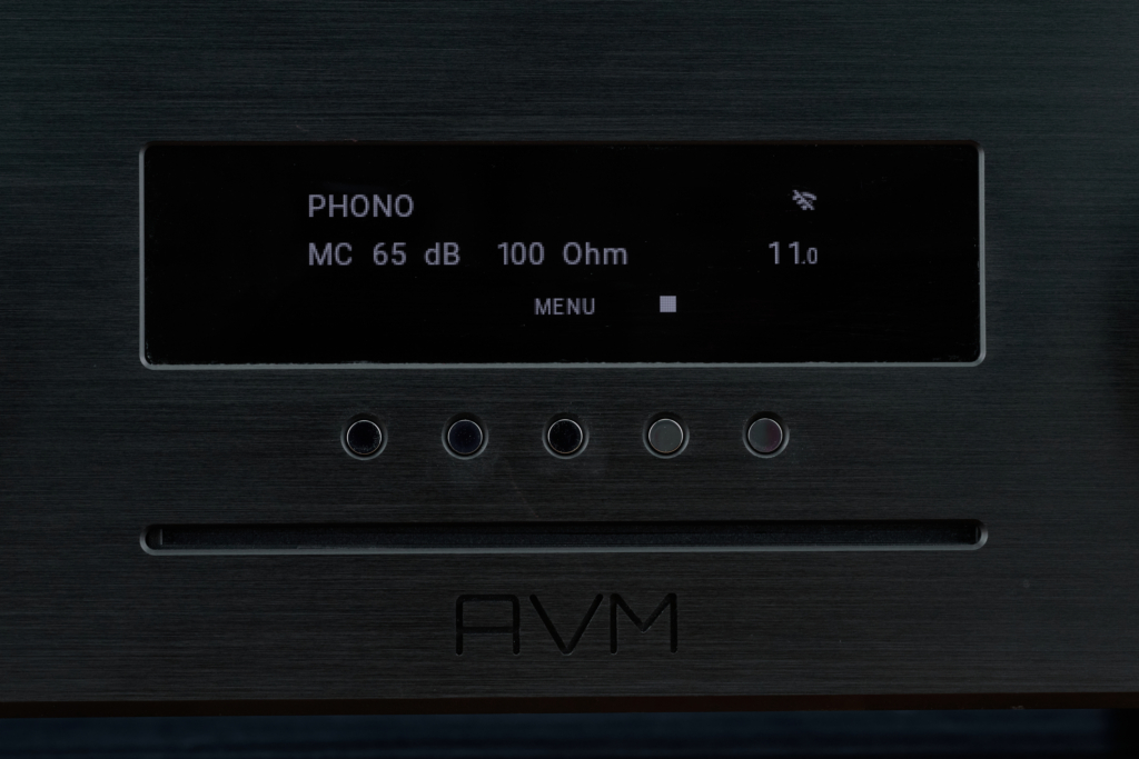 AVM Ovation CS 8.3 S Display Phono-Eingang