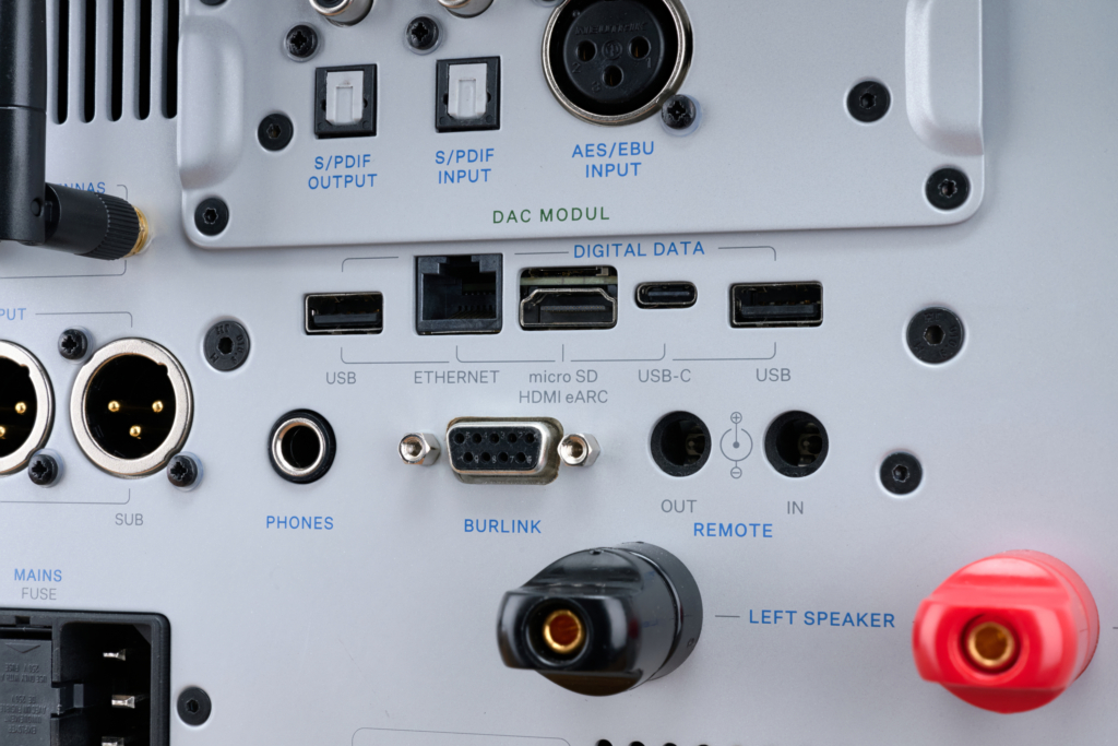 Burmester 232 Kopfhörerbuchse