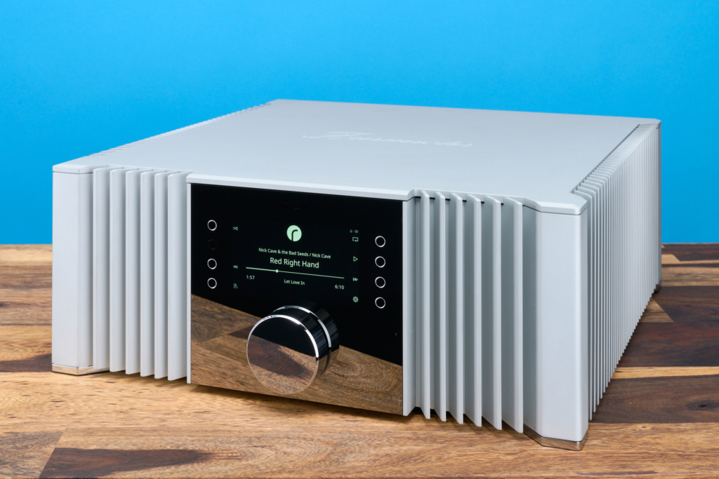 Burmester 232 Front schräg rechts