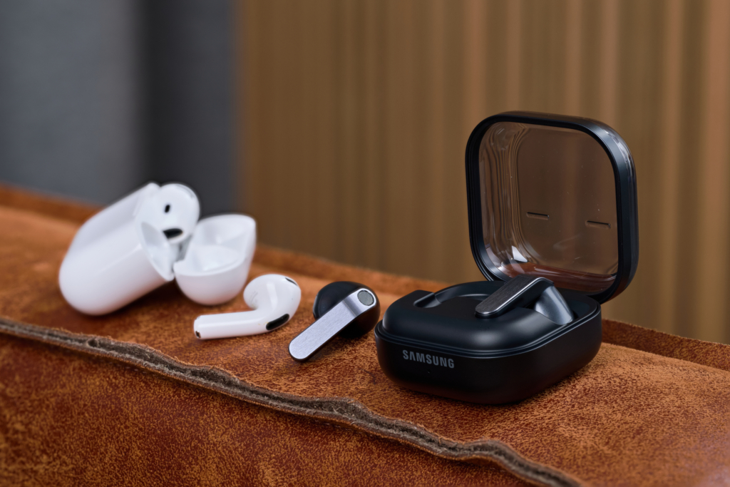 Samsung Galaxy Buds4 – Vergleich mit AirPods