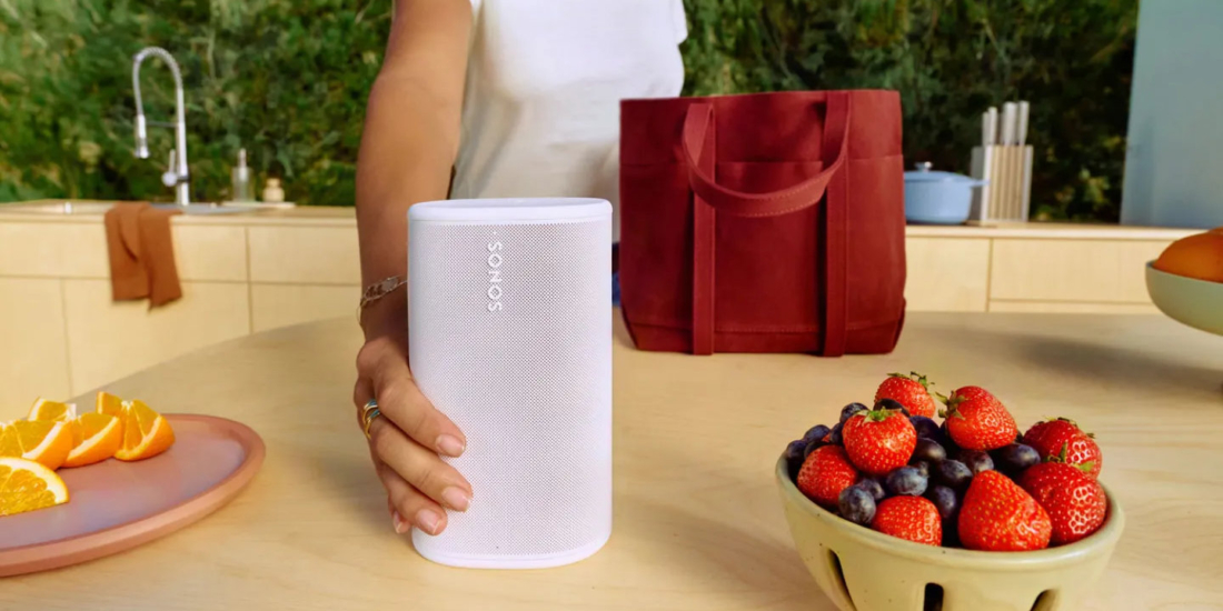 Sonos plant einen tragbaren Play-Lautsprecher.