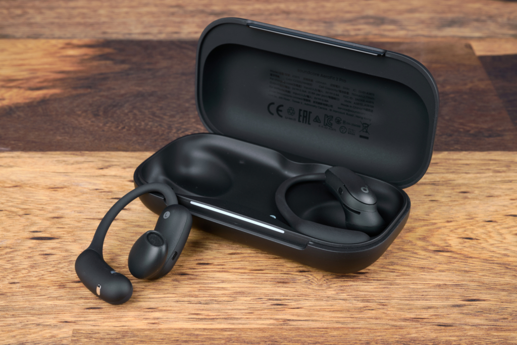 Soundcore AeroFit 2 Pro – Case