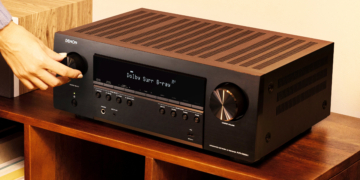 Der Denon AVR-S980H beherrscht Dolby Atmos und HEOS.