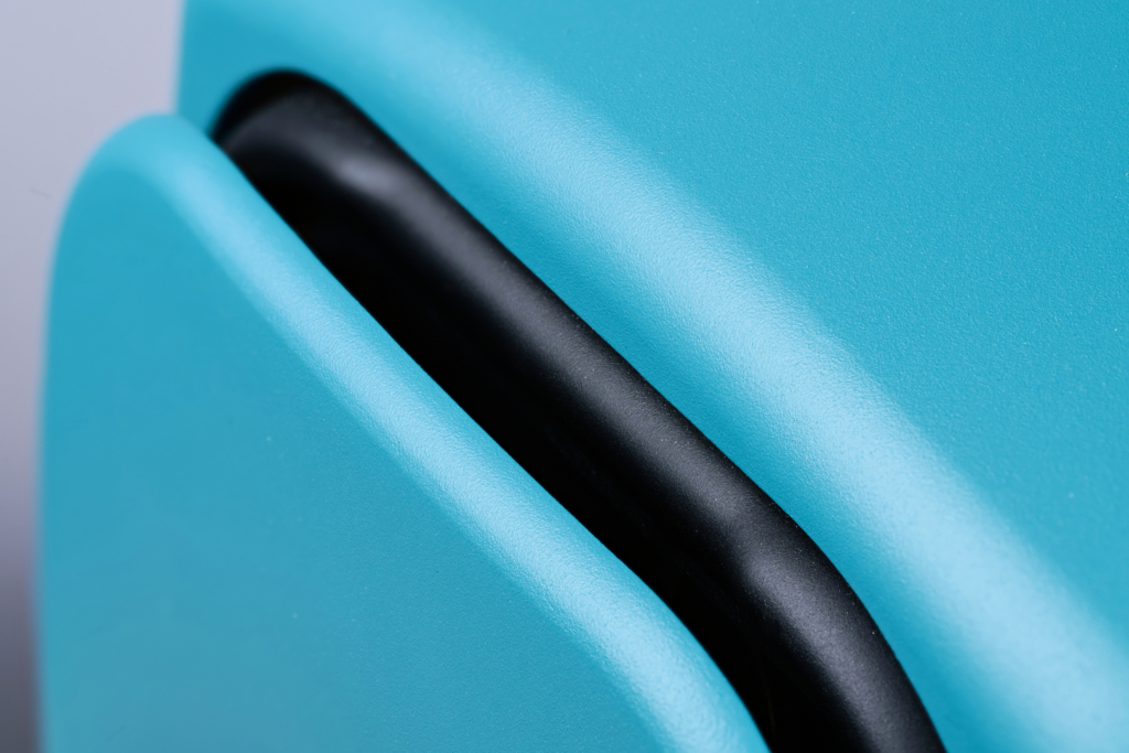 Genelec 8341A Teiftöner Detail