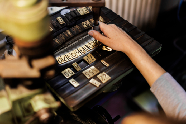 Besuch bei GZ Media | Matrizen-Nummer Vorlage