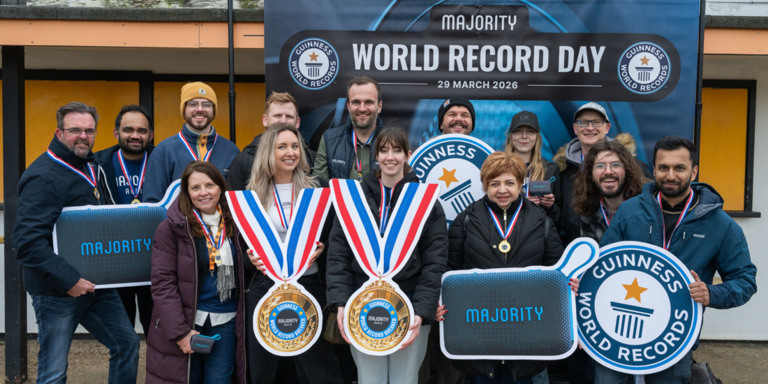 Ein neuer Weltrekord: Über 1.500 Bluetooth-Speaker wurden zusammengeschlossen.