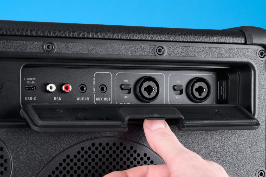 Marshall Bromely 450 im Test – Anschluesse