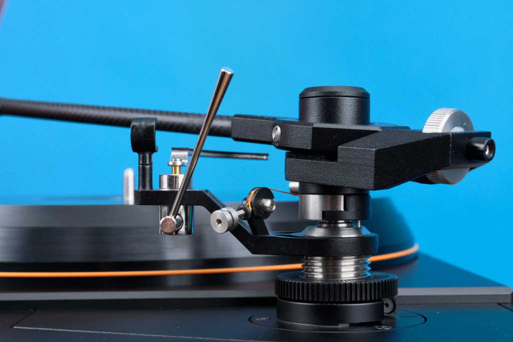 MoFi MasterDeck Tonarmlager in Aktion