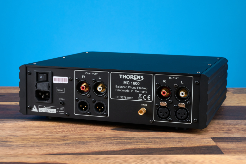 Thorens MC 1600 Rückseite schräg