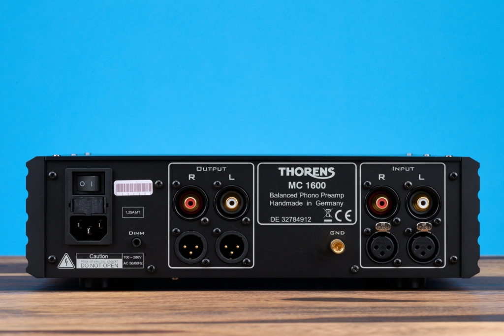 Thorens MC 1600 Rückseite frontal