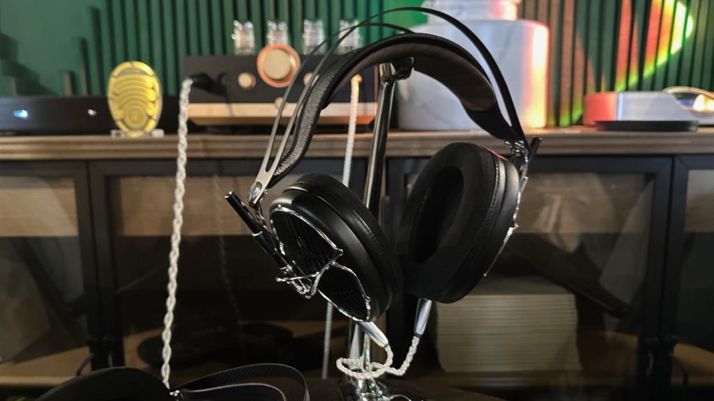 Meze Audio Arta High End 