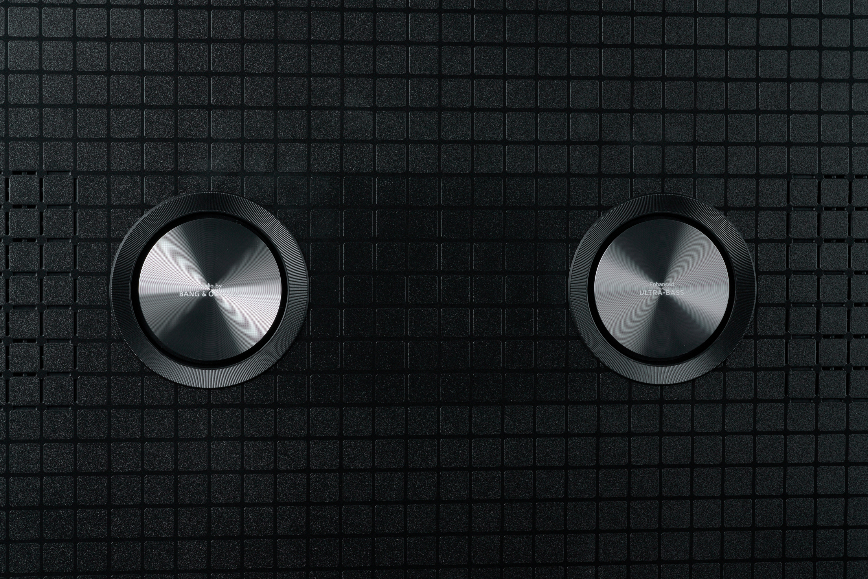 TCL C8L Woofer