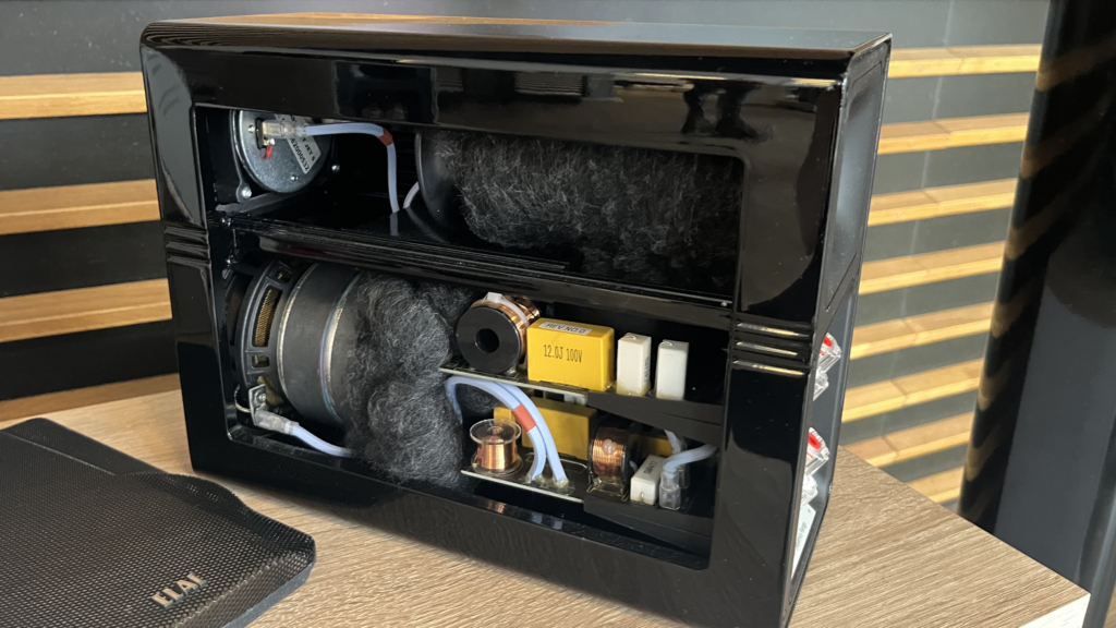 Elac Elegant BS 312.2 Querschnitt