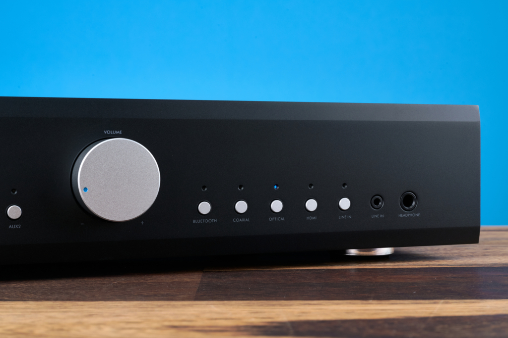 Musical Fidelity B1xi – Vorderseite rechts mit Tasten
