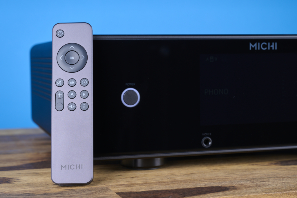 Rotel Michi X430 – Verstärker mit Fernbedienung