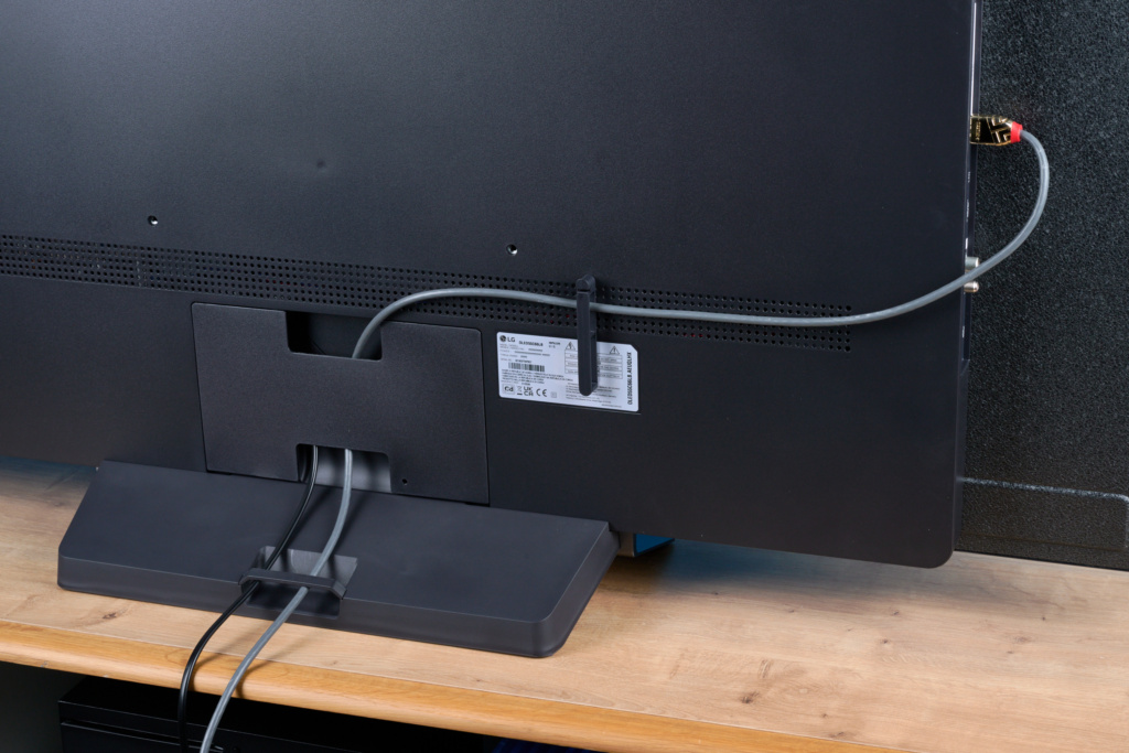Rückseite Standfuß LG OLED C6