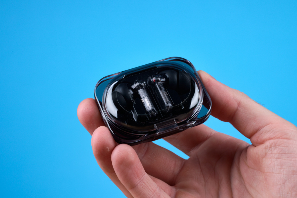 Nothing Ear (3a) – Case in der Hand