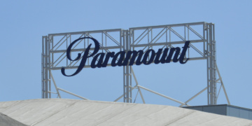 Paramount will Warner Bros. übernehmen - und stößt auf Hürden.